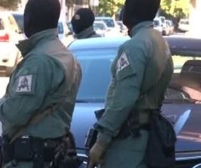 Специализирана полицейска акция се провежда в Казанлък и  По непотвърдена